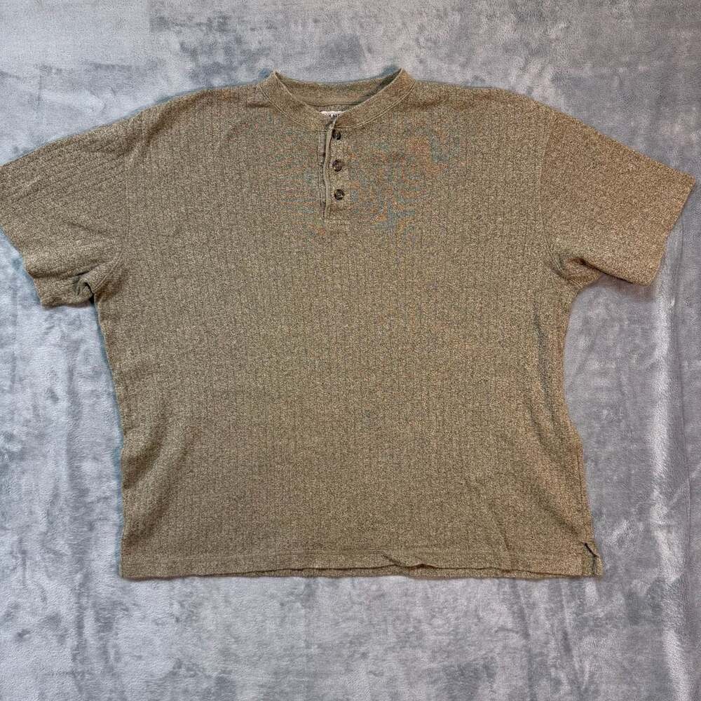 High Sierra Textured Rib Knit Short Sleeve Henley Shirt
